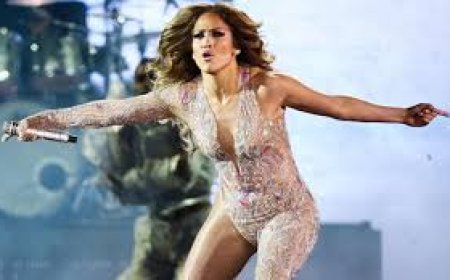 «Дженнифер Лопес кеткен соң Алматы мен Астананы отпен аластау керек» - ғалым