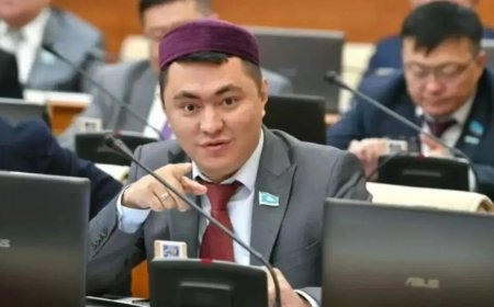 «Тест сұрақтарын сатты»: депутат Дәулет Мұқаевтың басы дауға қалды