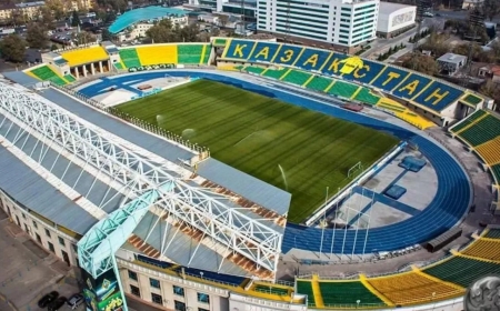 Джей Лоның концертінен кейін орталық стадионның табиғи төсеніші бүлінуі мүмкін