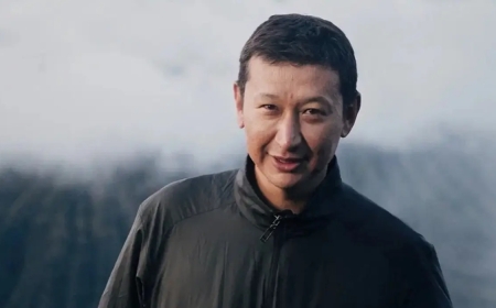 «Қазынаға бір тиын болса да төле»: Блогер Әлішер Елікбаев сотта Салық комитетін жеңіп шықты