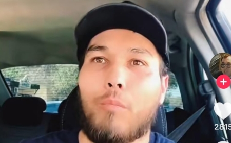 «ҰҚК мынадай малдарды неге жазаламайды?»: журналист әйелдерді секс игрушкаға теңеген блогерді жазалауды талап етті