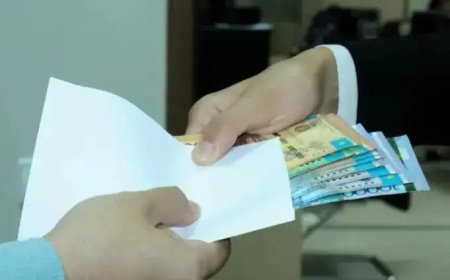 Абай облысында мәслихат депутаты 300 млн теңге жымқырды деген күдікке ілінді