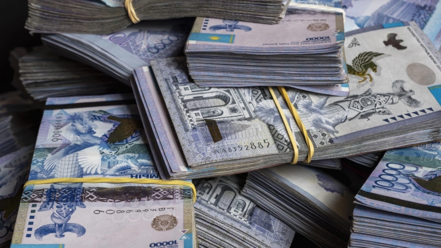 Жамбыл облысында мұғалім мектептен 2 млн теңге өндіріп алды