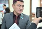 «Қызметіңнен кетші, өтініш!»: Депутат Дәулет Мұқаевтың жазбасы елдің ашуын тудырды