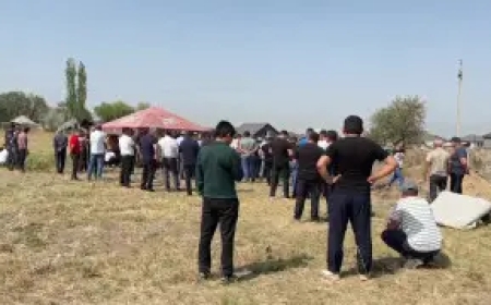 Талғардағы қанды оқиға: үш баланың әкесі жер қойнына тапсырылды