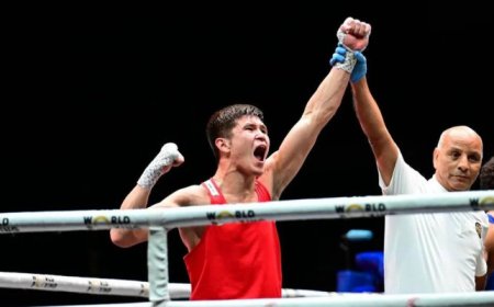 «Бір әулеттен екі Әлем чемпионы шықты»: Қазақ боксшылары әлем чемпионатында 7 алтын алды