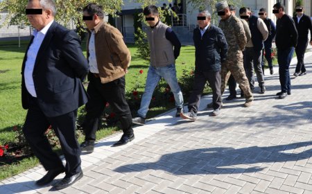 Қырғызстанда жиналыс үстінде бірден 24 шенеунік тұтқындалды