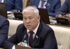 Мәжіліс төрағасы министрді мақтаған депутаттың сөзін бөліп жіберді