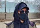 «Біздің Димаш»: Маскадағы адамның кім екені белгілі болды