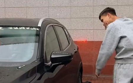 Белгілі кәсіпкер қақпашы Шерхан Қалмұрзаға қымбат көлік сыйлады (ВИДЕО)