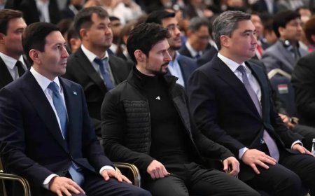«Шетелдіктер Қазақстанға әйел алуға келсе, мен орталық ашуға келдім»: Павел Дуров Астанадағы форумда сөз сөйледі