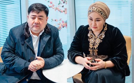 «Күйеулерің ашуланса, үндемеңдер»: Төреғали Төреәлінің анасы әйелдерге ақыл айтты (ВИДЕО)