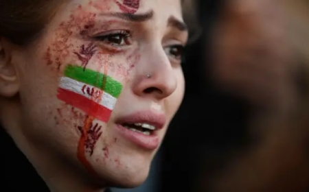 Иран билігі хиджаб тағуды міндеттейтін заңның күшін жойды