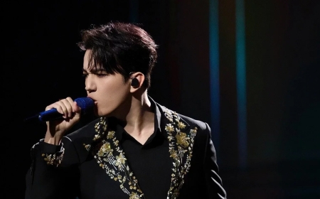 Димаш Құдайберген Майкл Джексон, Элвис Пресли секілді жұлдыздар ән салған Madison Square Garden сахнасында концерт берді