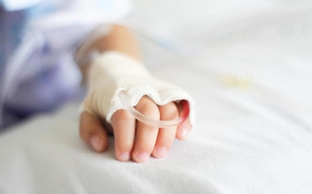 Бестеректегі жол апаты: бір айдан бері комада жатқан қыз көз жұмды