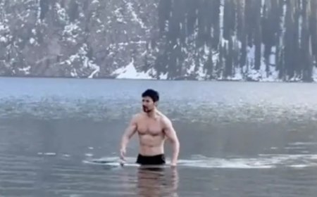 «Айыппұл қайда?»: Павел Дуровтың Көлсай көлдерінде шомылып жүрген ВИДЕО-сы тарады
