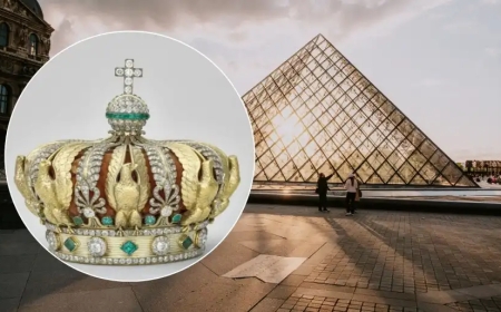 Лувр мұражайы қайта ашылды