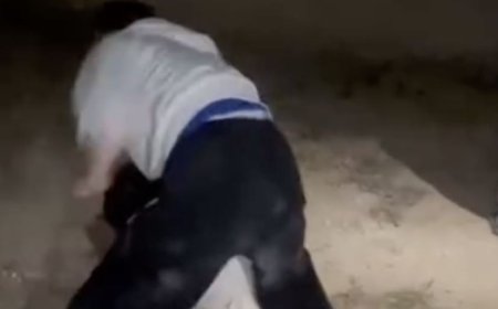 Маңғыстауда оқушы қыздар төбелесіп, бір-бірін талдырып тастаған (ВИДЕО)