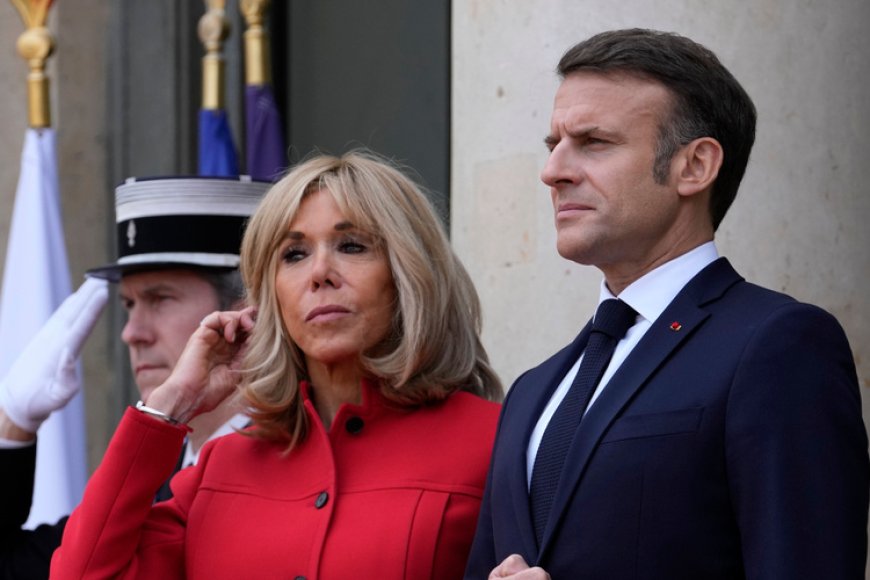 Анальды секс журналдарындағы порно фотолар