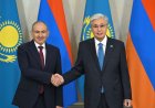 Тоқаев Армения Премьер-министрімен келіссөз жүргізді
