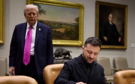 Зеленский ресейлік бірнеше баспа мен шенеуніктерге қарсы санкция енгізді