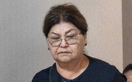 Туыстар дауы: Бишімбаевтың анасы сотта ақша үшін жылап қалды