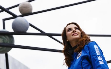 «Ғарышқа ұшу үшін үш жыл бойы ай сайын хат жаздым»: Данна Қарағұсова Blue Origin экипажына қалай қабылданды