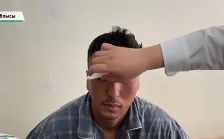 «Шоу жасап, баламды жарымжан етті»: Жамбылда жанарынан айырылған сарбаздың анасы жанайқайын айтты