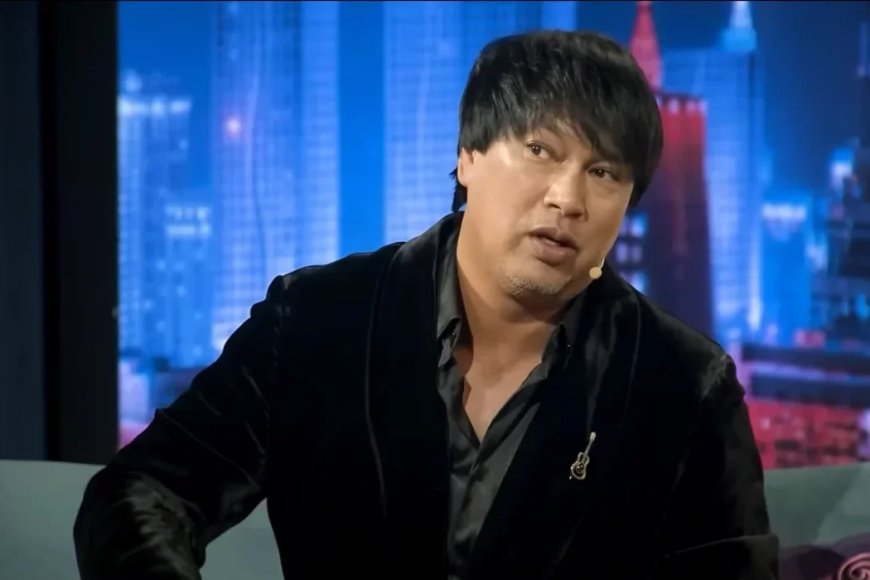 Еркек өз мүшесімен есекке сипат береді