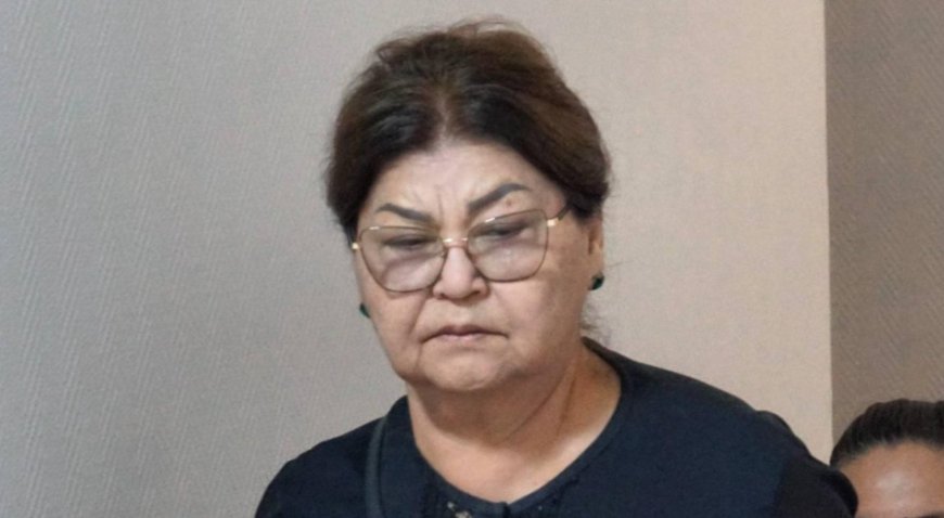 Туыстар дауы: Бишімбаевтың анасы сотта ақша үшін жылап қалды