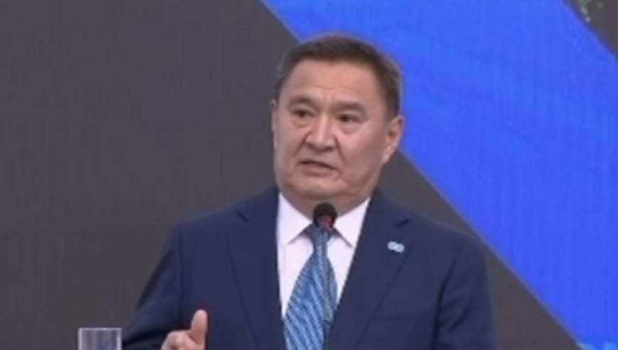 «Сучьи хутор»: Ақмола облысының әкімі сөзден жаңылып, масқара болды (ВИДЕО)