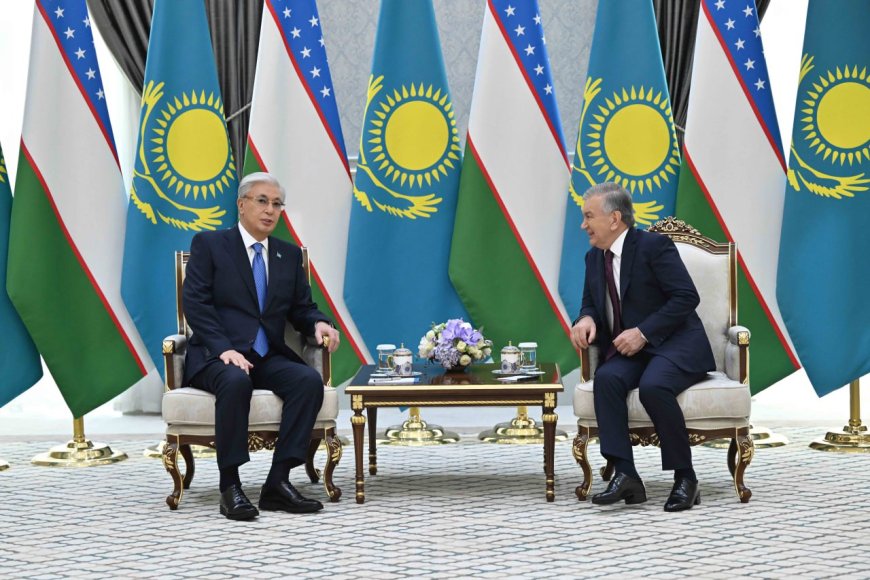 Тоқаев Мирзиёевпен келіссөз жүргізді