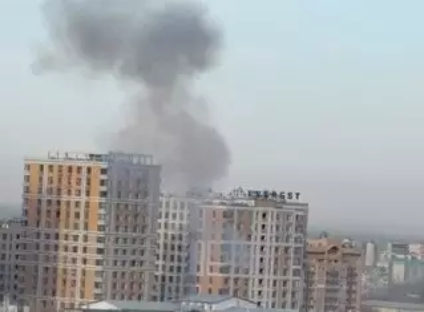 Алматыда қатты жарылыс болып, кейбір үйлерде жарық өшіп қалды