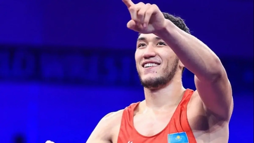 Ризабек Айтмұқан Олимпиада чемпионын жеңіп, сенсация жасады