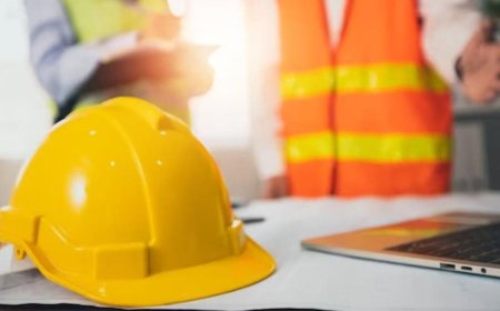 Астанада құрылысшы биіктіктен құлап көз жұмды