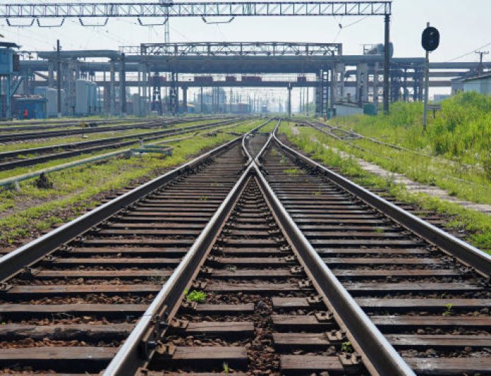 Қарағандыда  төрт теміржолшыны пойыз басып кетті