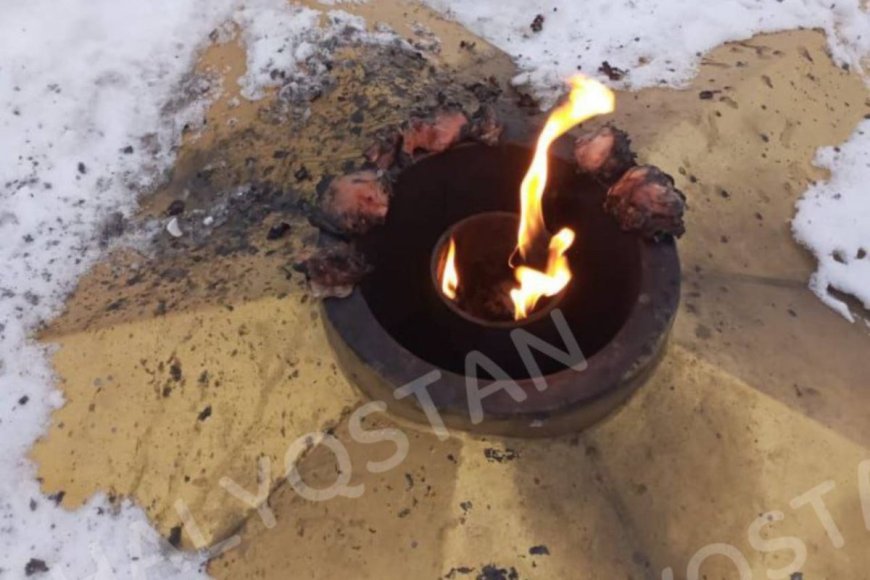 Риддерде Мәңгілік алау ескерткішіне тауық қақтаған