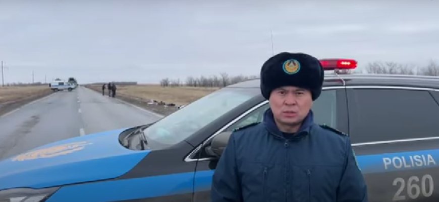 Адам шығыны бар: Ақтөбеде 49 жолаушысы бар автобус аударылып қалды