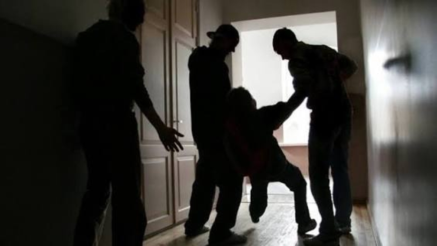 Жеті жасар баланың тілін кесіп алмақ болған: Павлодарда сұмдық оқиғаның мән-жайы белгілі болды