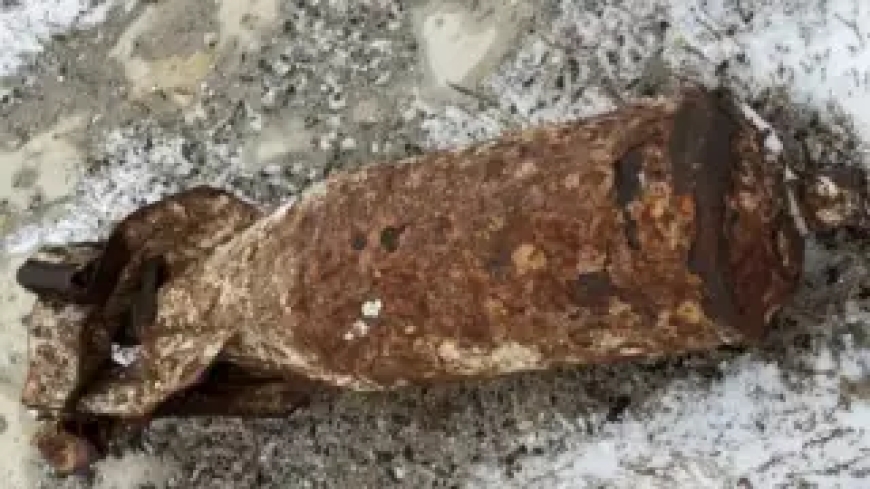 Маңғыстауда аңшы Каспий жағалауынан әуебомбасын тауып алды