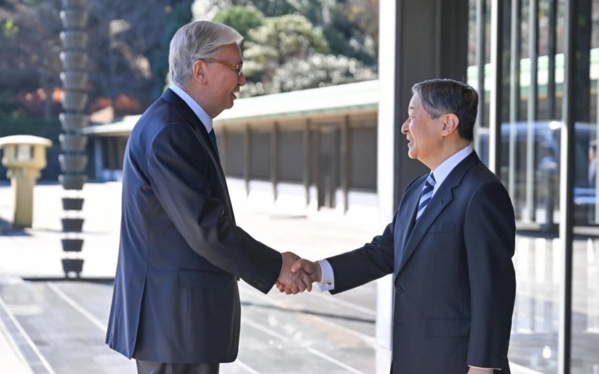 Мемлекет басшысы Жапония Императорының сарайына барды