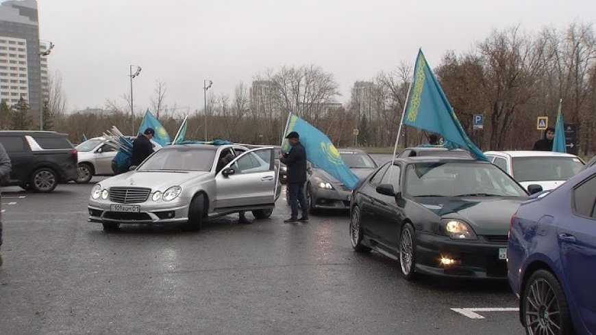 Тумен безендірілген көліктерді тоқтатқан полицейлер жазаланады