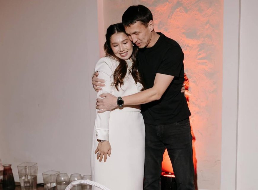 «Күйеуің Асхат Тағыберген»: Танымал футболшының жары өз кәсіптерімен мақтанды