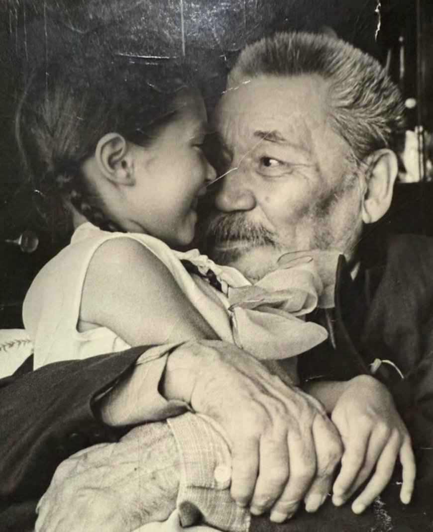 Батыр Бауыржанның көзін көрген әнші