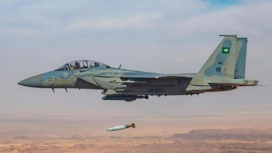 Сауд Арабиясы Йемен портына соққы жасады