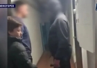 Өскемен тұрғыны бесінші қабаттан итін лақтырып жіберген