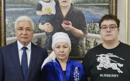 Иманғали Тасмағамбетов марқұм Асанәлі Әшімовтің шаңырағына барып, дұға жасады (ФОТО)