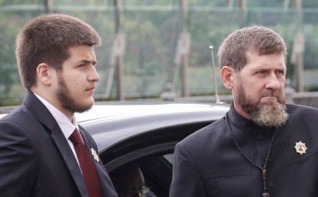 Рамзан Қадыровтың ұлы Адам Қадыров  жол апатына түсіп, ауыр хәлде жатыр