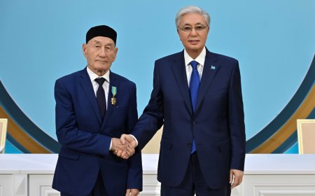 Президент Ұлттық құрылтайдың қызметіне белсене қатысқандарды марапаттады