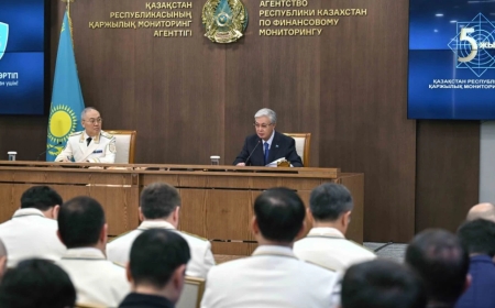 Тоқаев Қаржылық мониторинг агенттігінде жиын өткізді